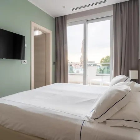 Hotel Hotiday Porto Lerici
