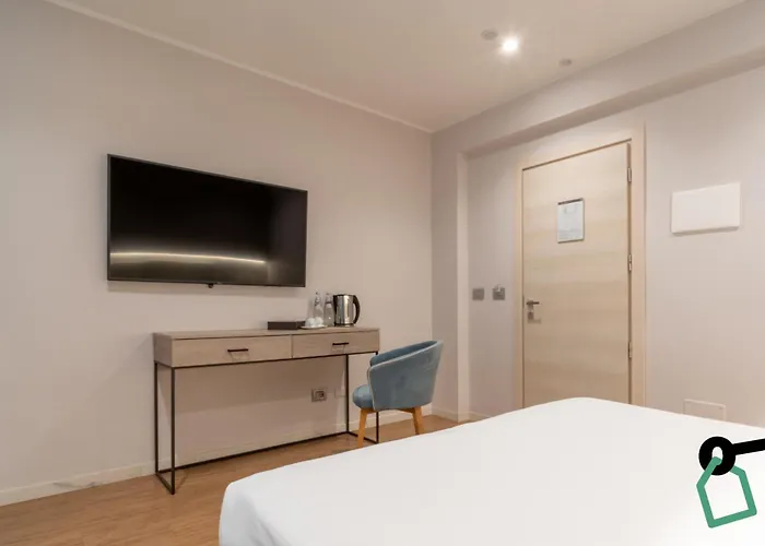 Hotel Hotiday Porto 4*