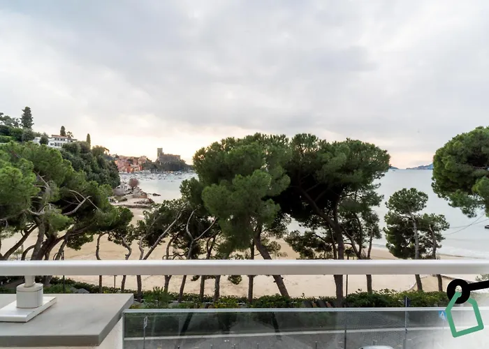 Hotel Hotiday Porto